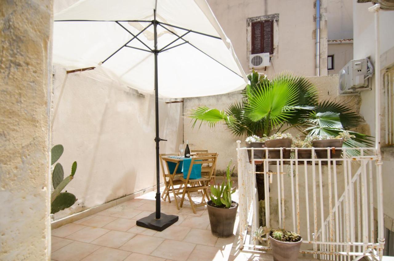 La Terrazza Di Archimede- Ortigia Holidays Сиракуза Екстериор снимка
