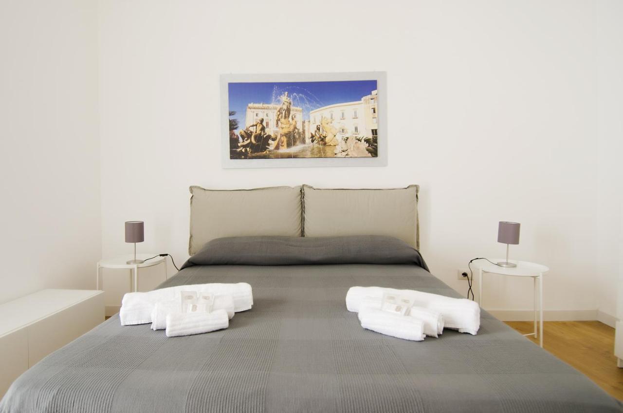 La Terrazza Di Archimede- Ortigia Holidays Сиракуза Екстериор снимка